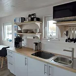 Apartman Hausboot Tosca By Interhome