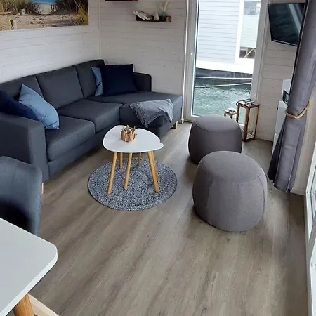 Hausboot Tosca By Interhome Apartment